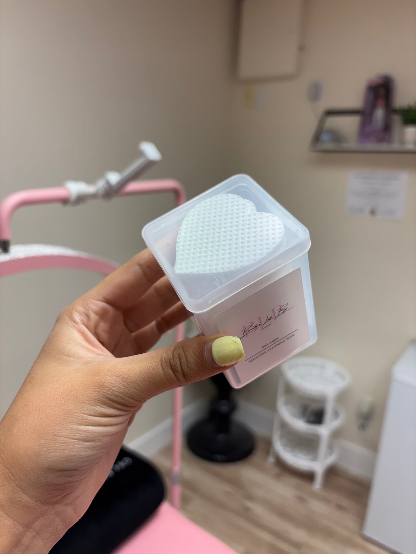 Heart Lint Free Wipes