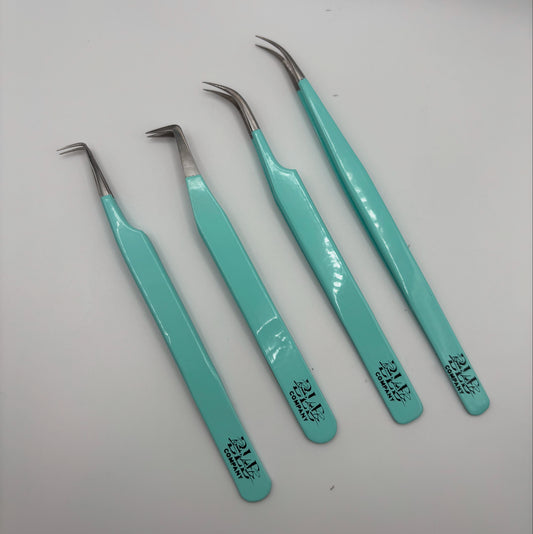 Sky Blue Tweezers 🩵
